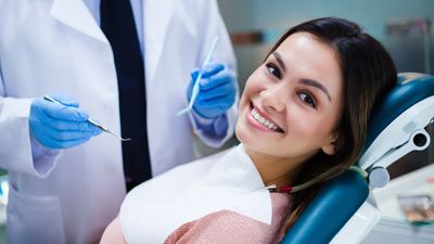 Зачем нужно регулярно посещать стоматолога?